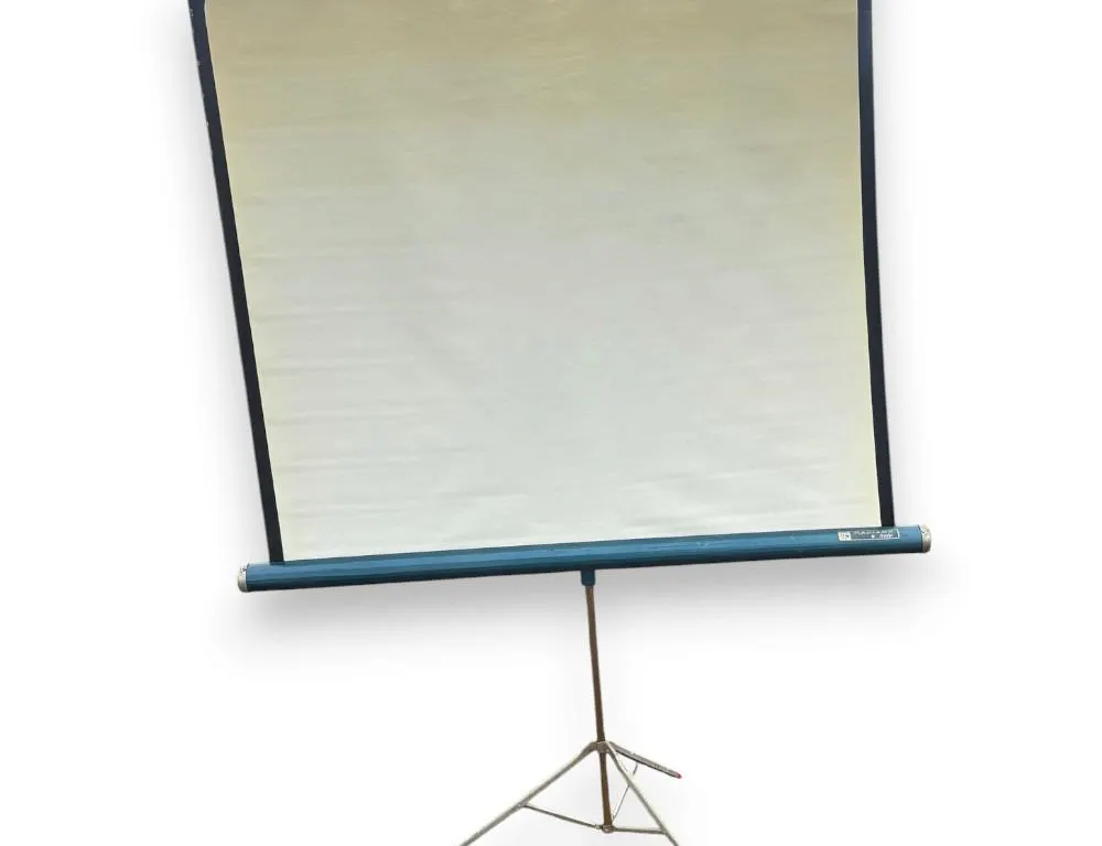 Projection Screen