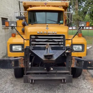 2003 Mack RD690P Dump Truck