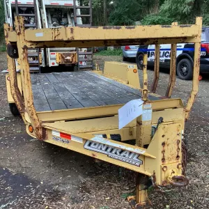 2008 Contrail C-10 Trailer with Ramps
