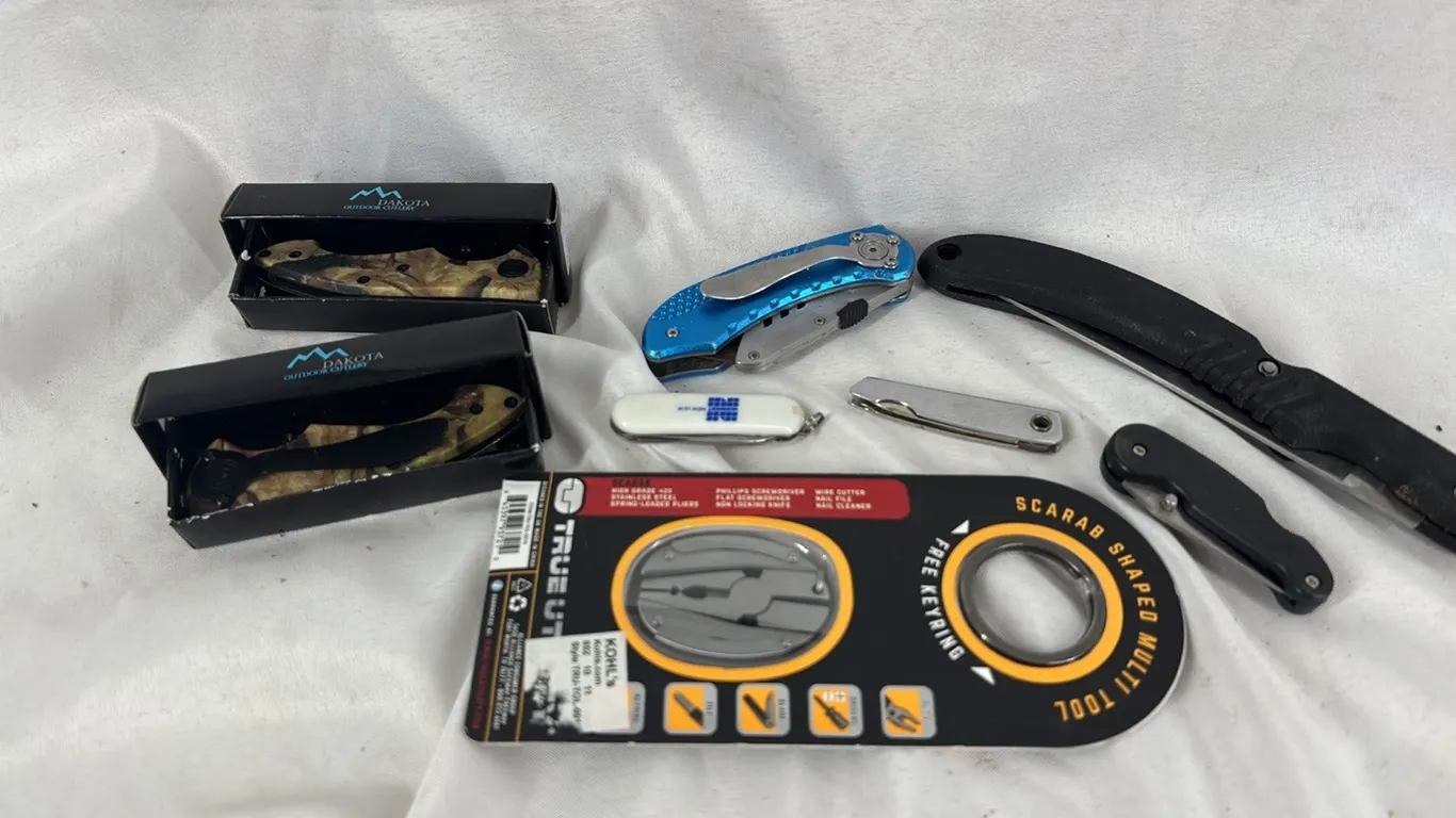 8 Utility Knives-Jack Knives