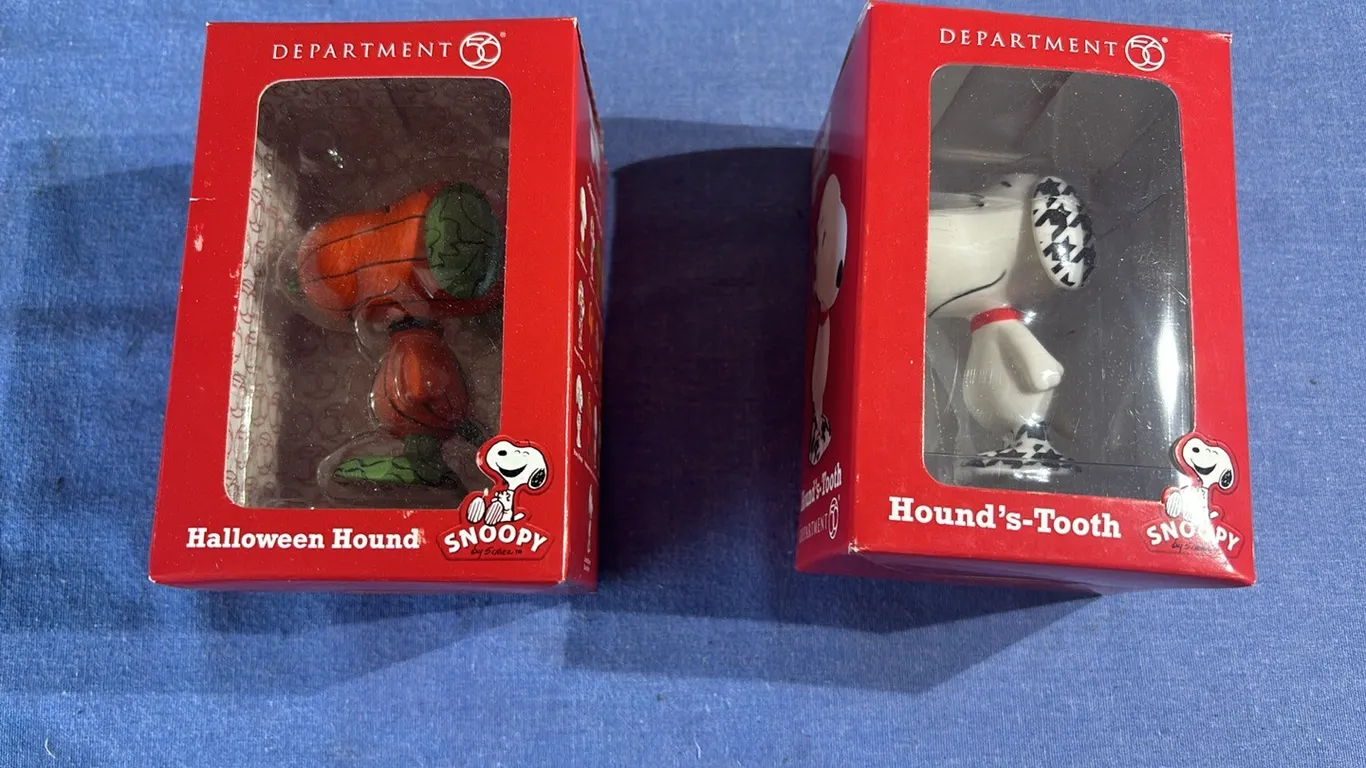 Department 56 snoopy ornaments