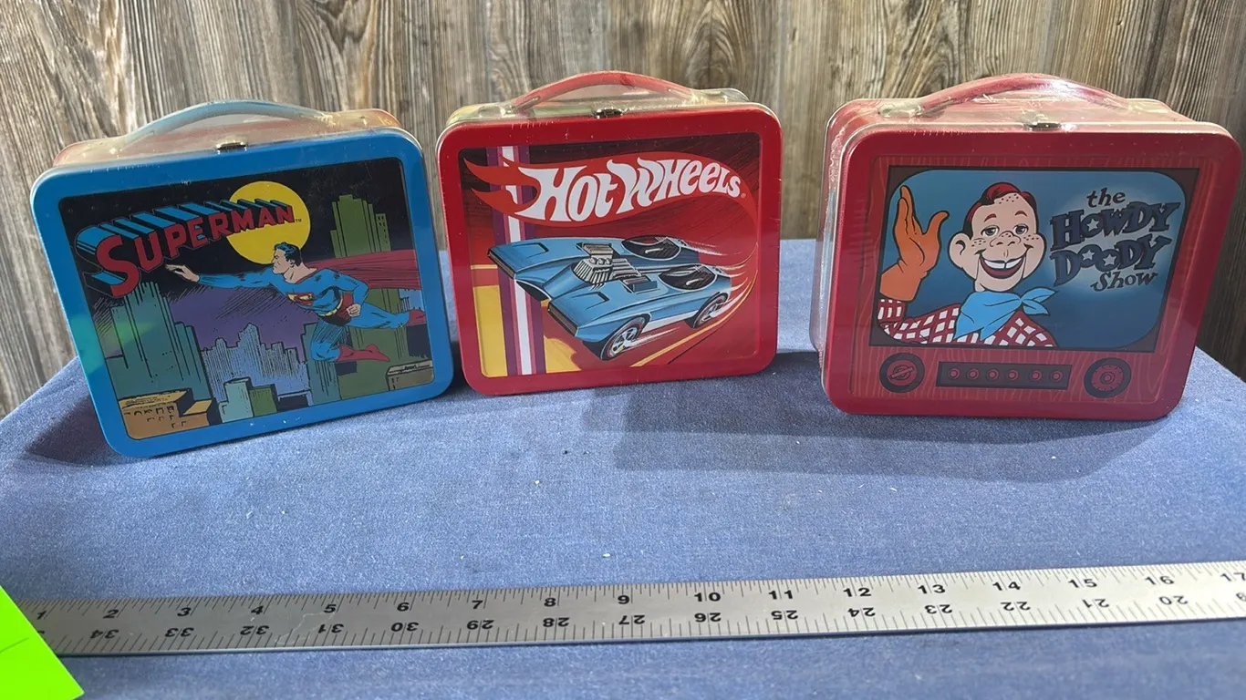 Hallmark lunchboxes
