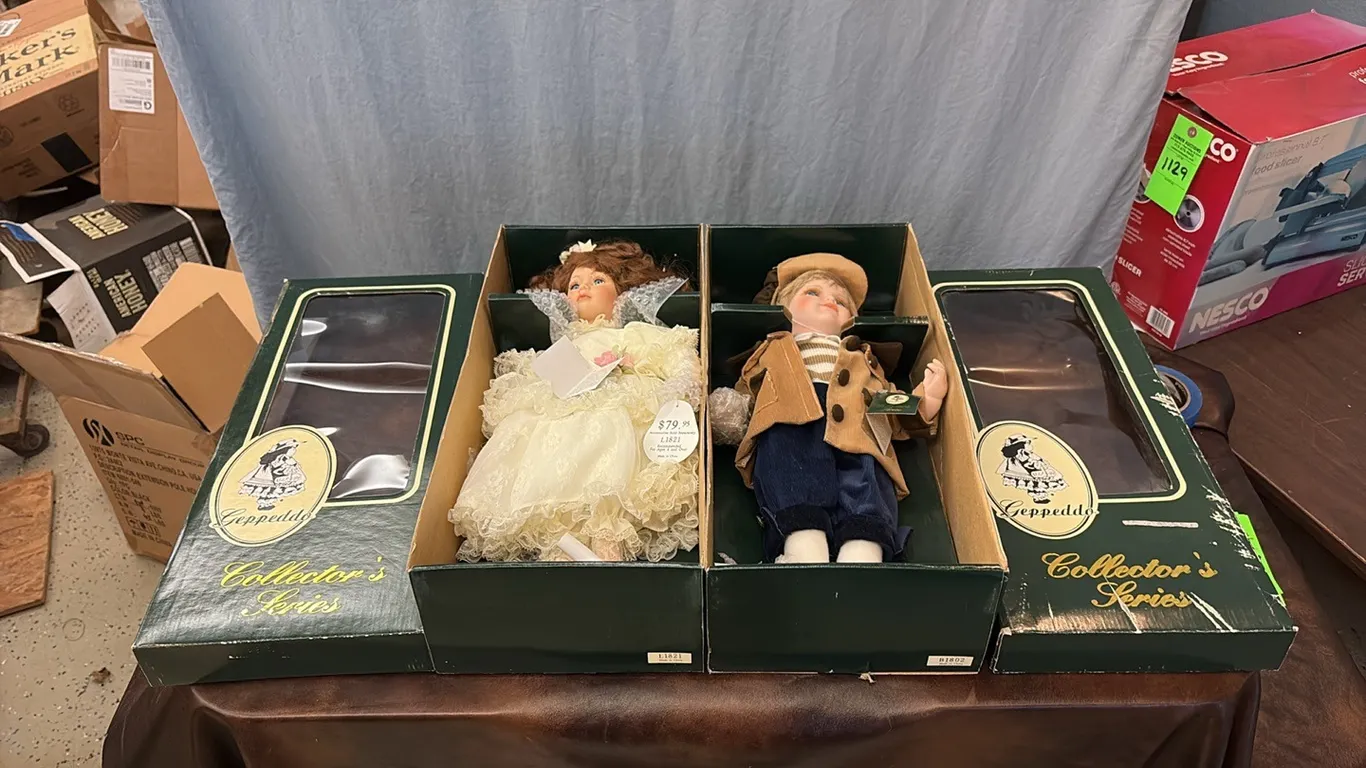 2- Geppeddo Collector Dolls