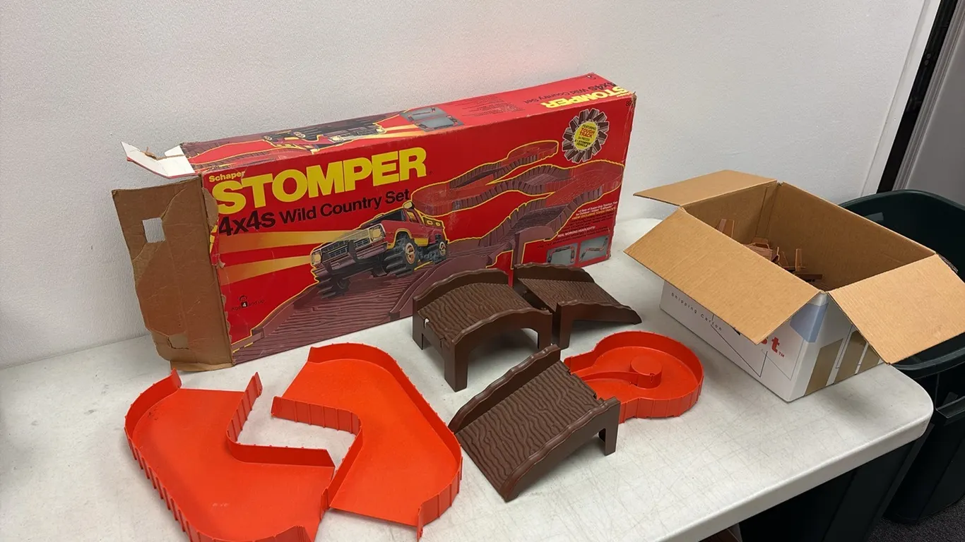 Stomper 4x4 Wild Country Set