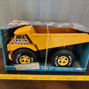 Nylint Hard Hat Dump Truck