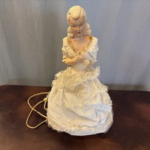 Vintage Ceramic Lady Lamp