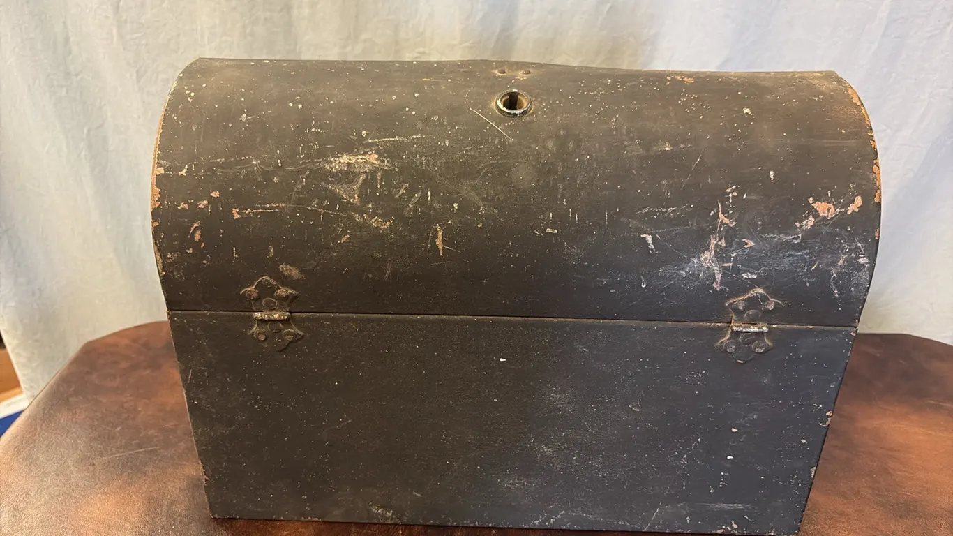 Antique Milk Bottle Box