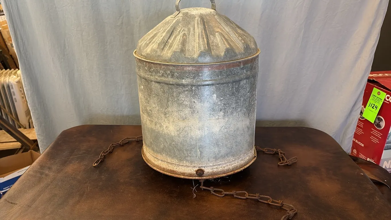 Galvanized Feeder