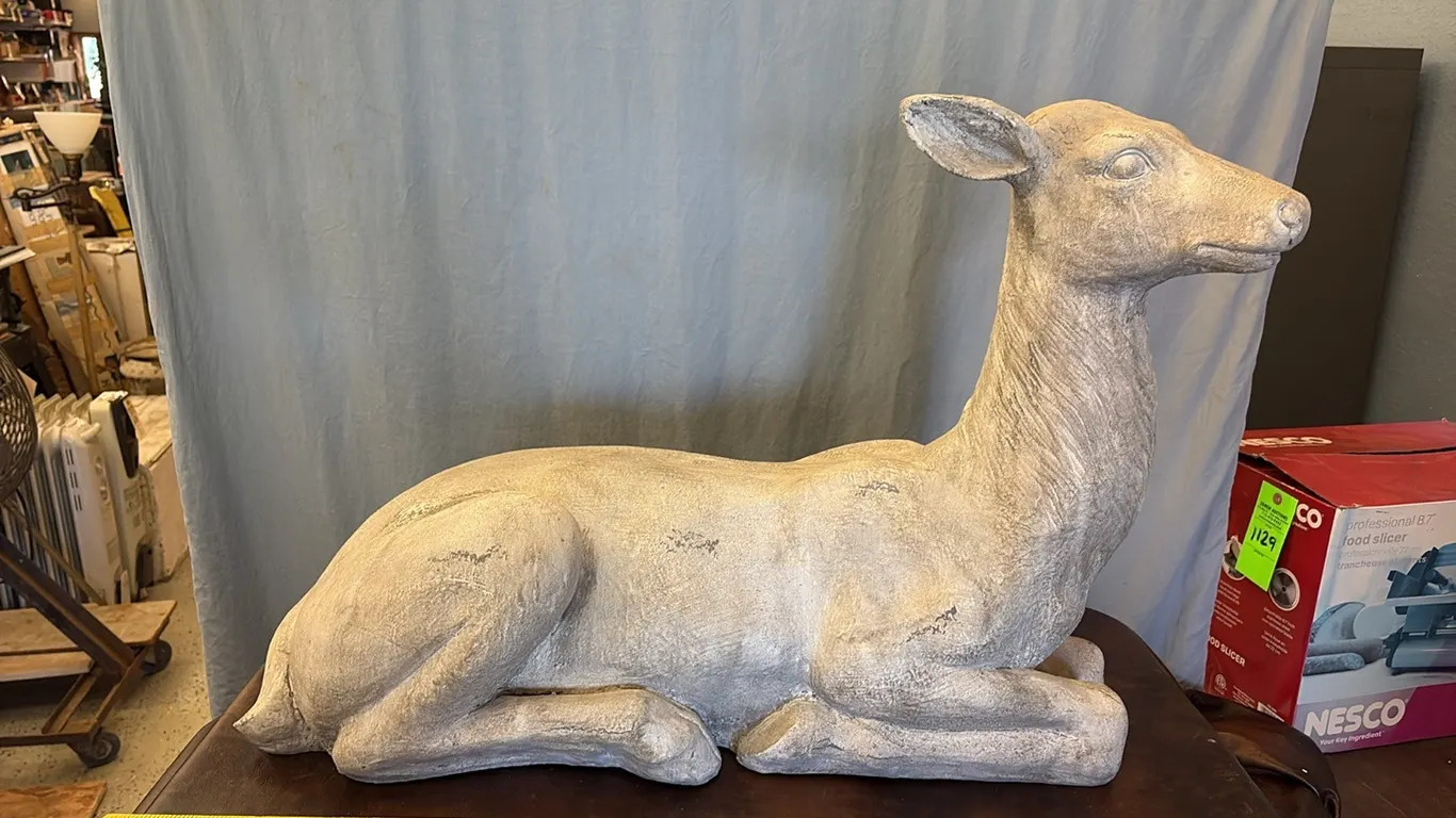 Deer Lawn Statue
