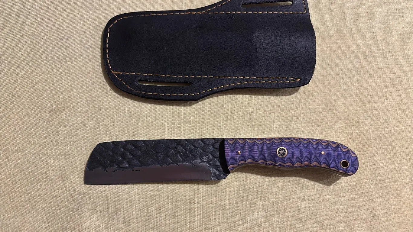 Damascus steel knife