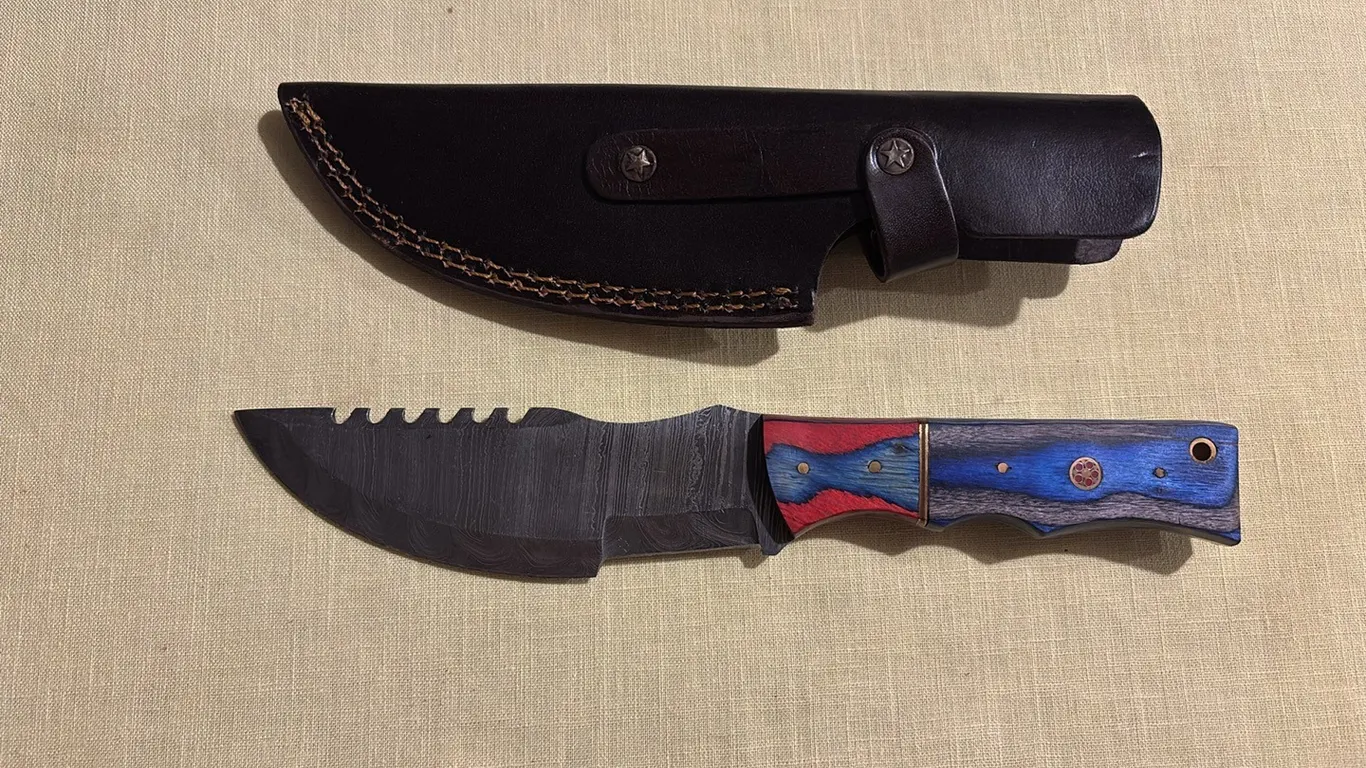Damascus steel knife