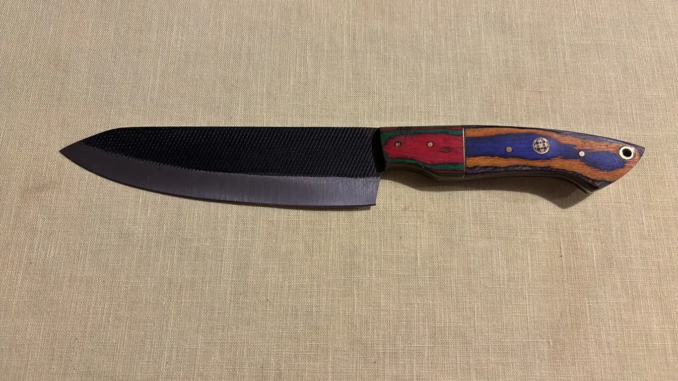 Damascus steel knife
