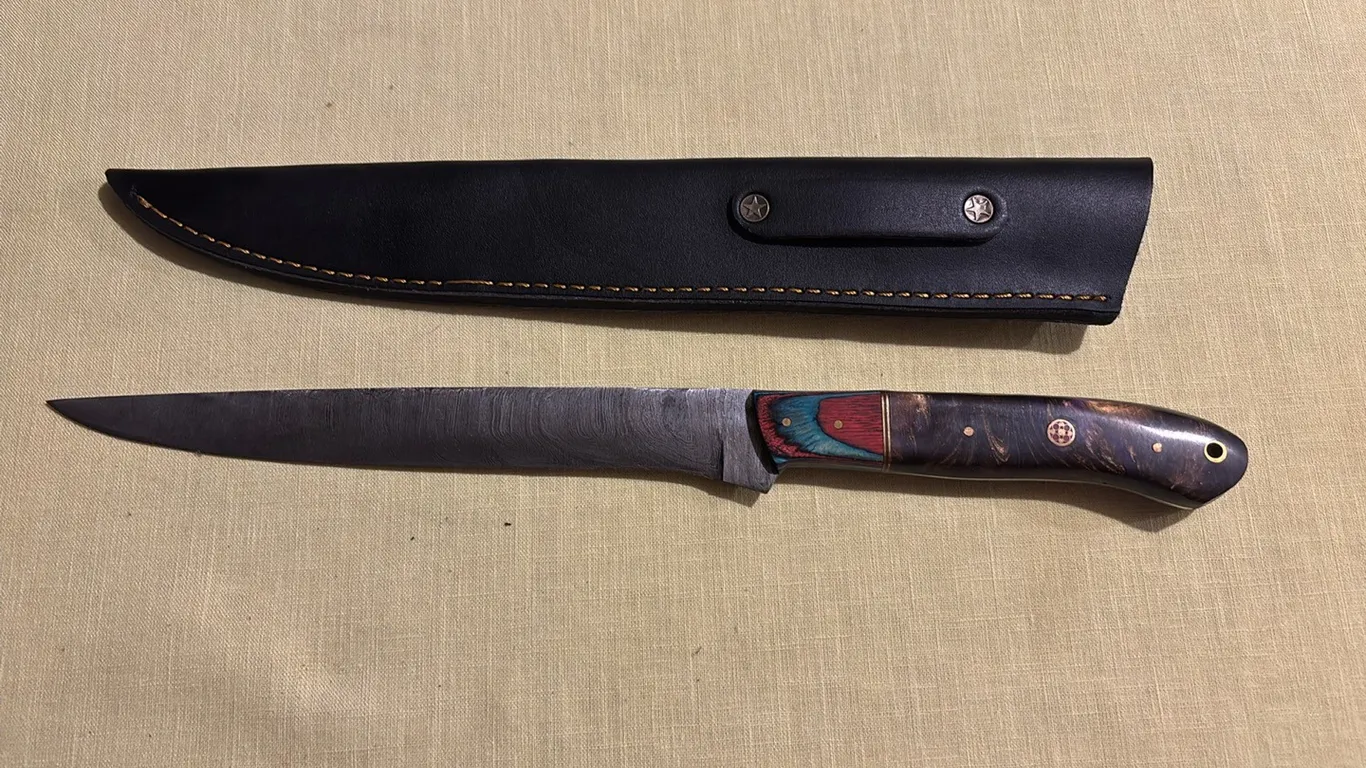 Damascus steel knife