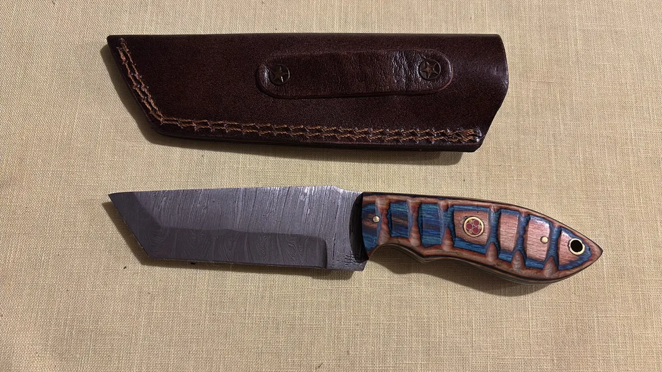 Damascus steel knife