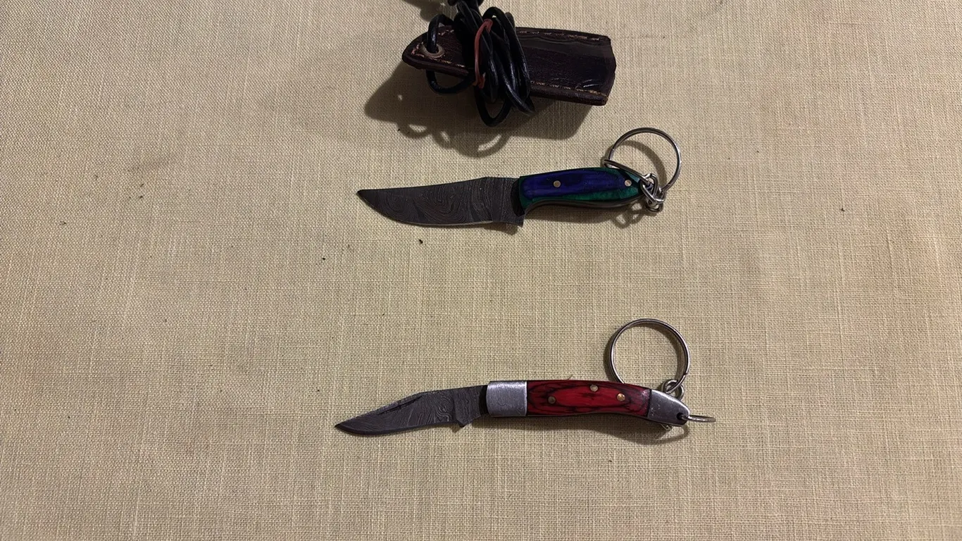 Pocket knives