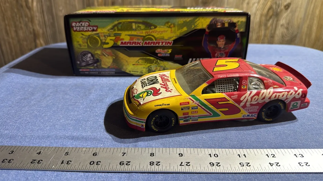 Mark Martin 2009 Impala SS