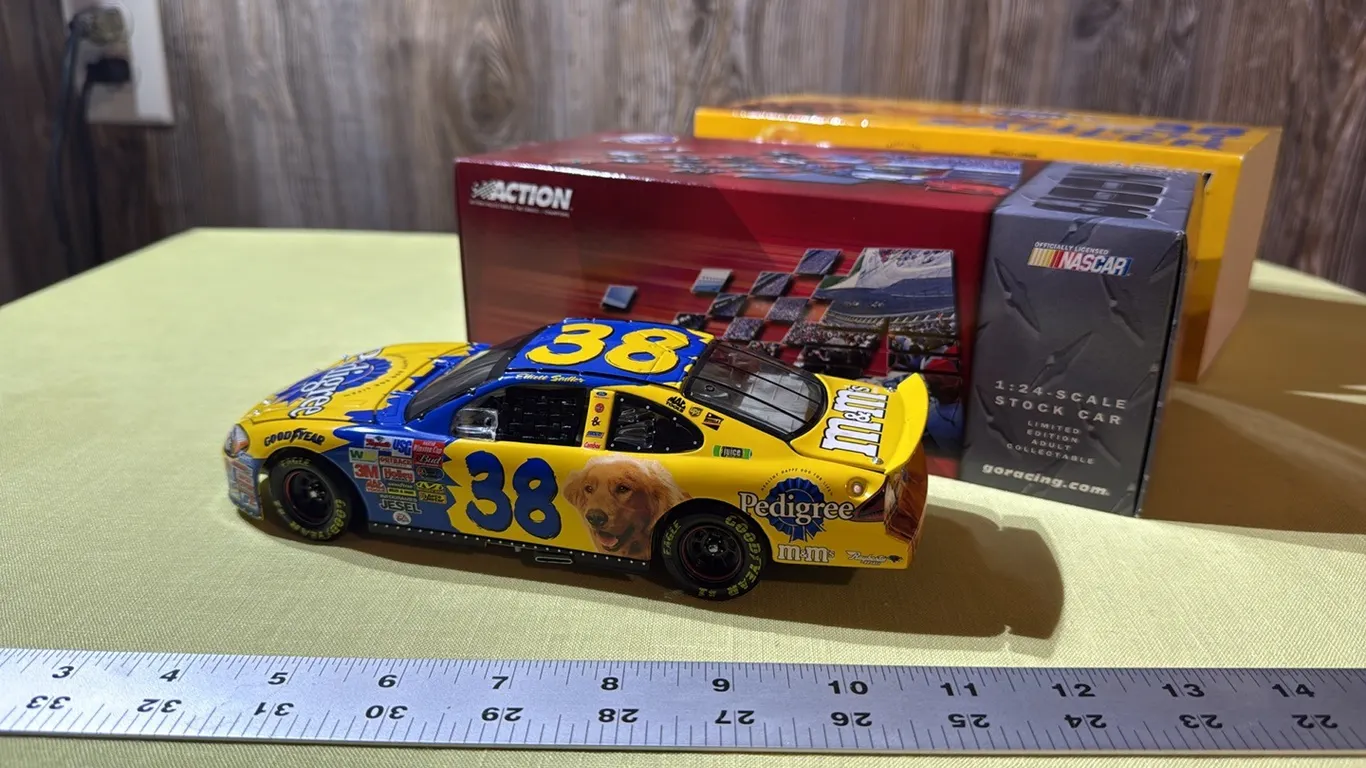 Elliott Sadler 2003 Taurus