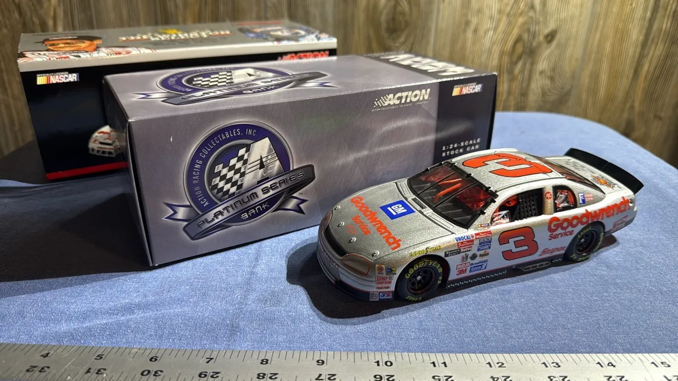 Dale Earnhardt 1995 Monte Carlo