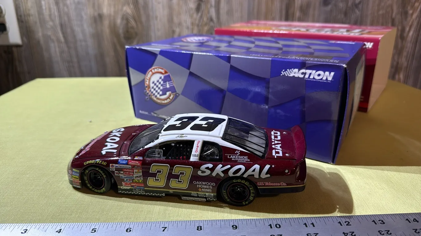 Ken Schrader 1999 Monte Carlo