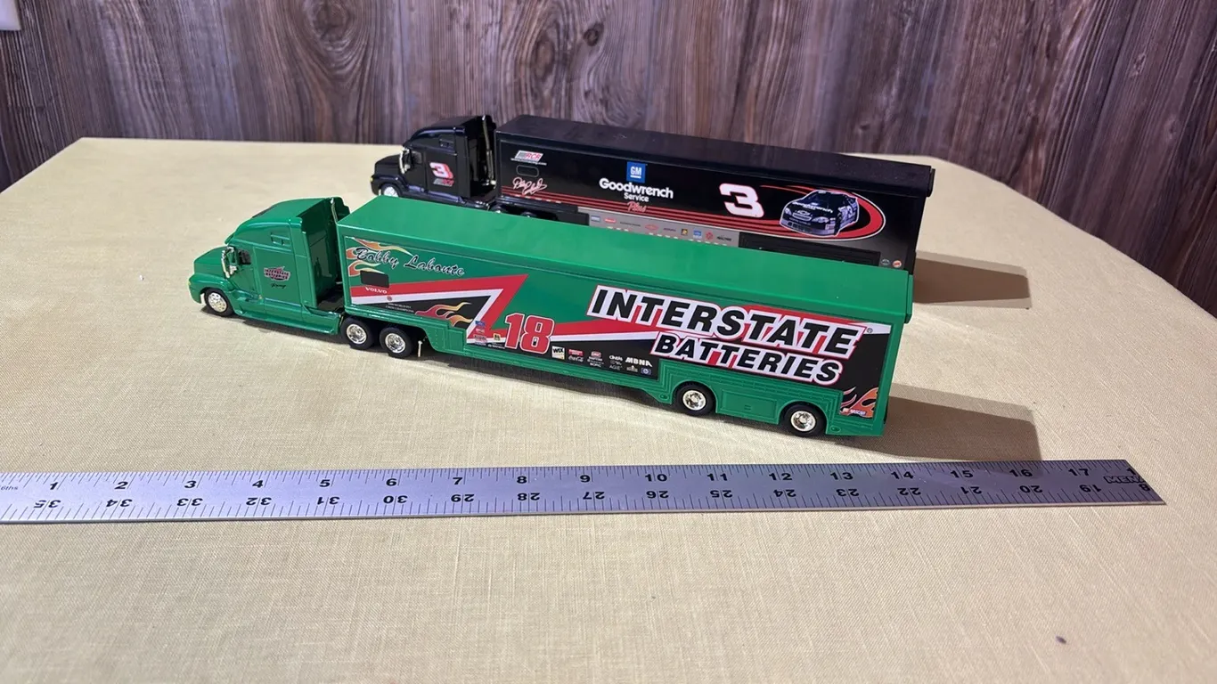Bobby Labonte and Dale Earnhardt semis