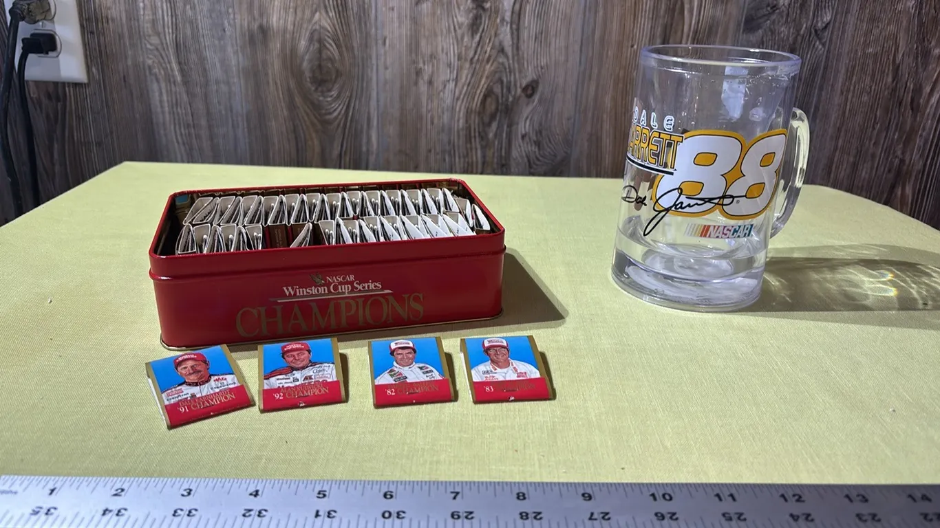 Dale Jarret mug and Nascar drivers matchbook