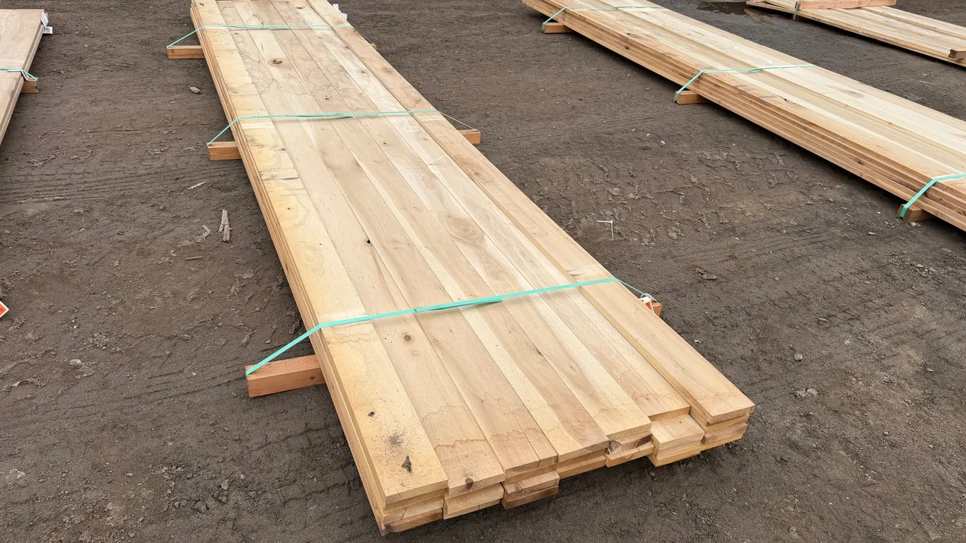 (30) 1 x 5 x 14' Kiln Dried Poplar Boards