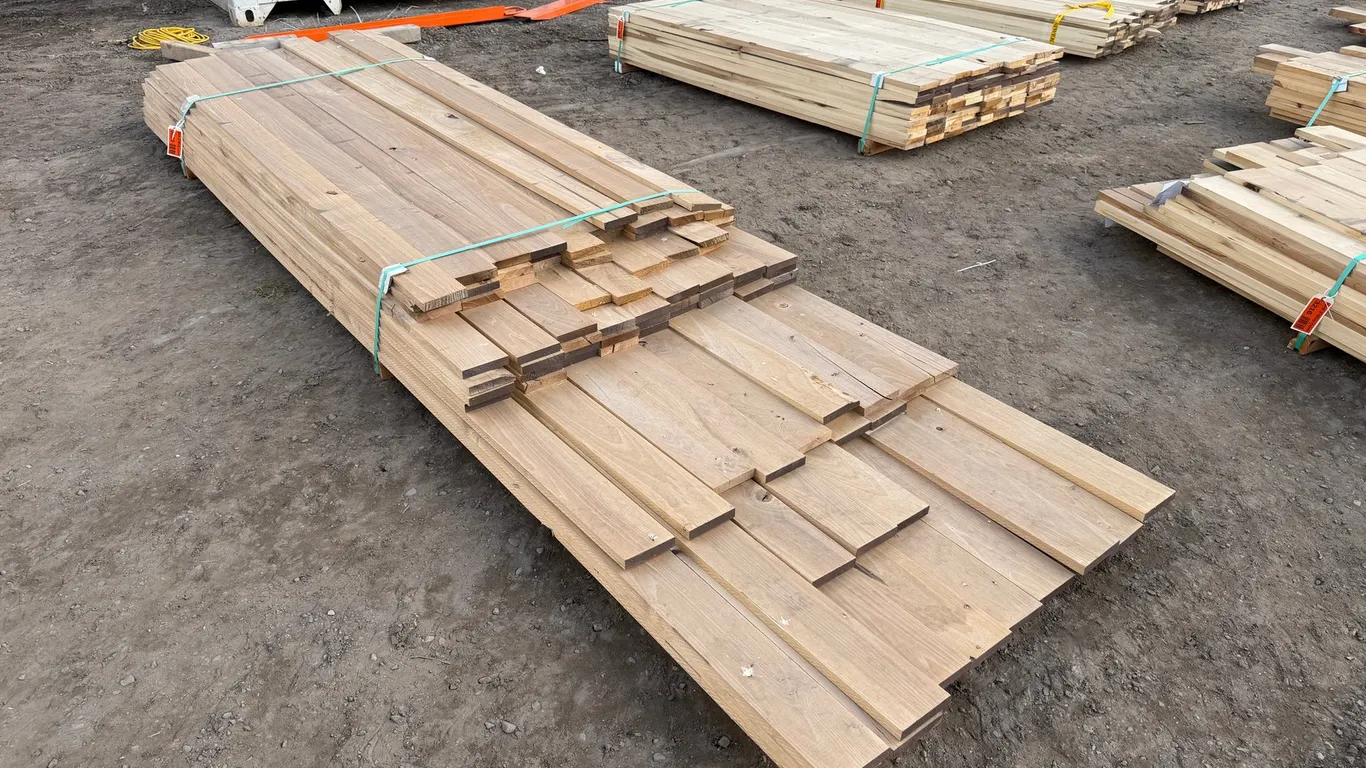 (88) 1 x 5 Kiln Dried Poplar Boards of Assorted Lengths