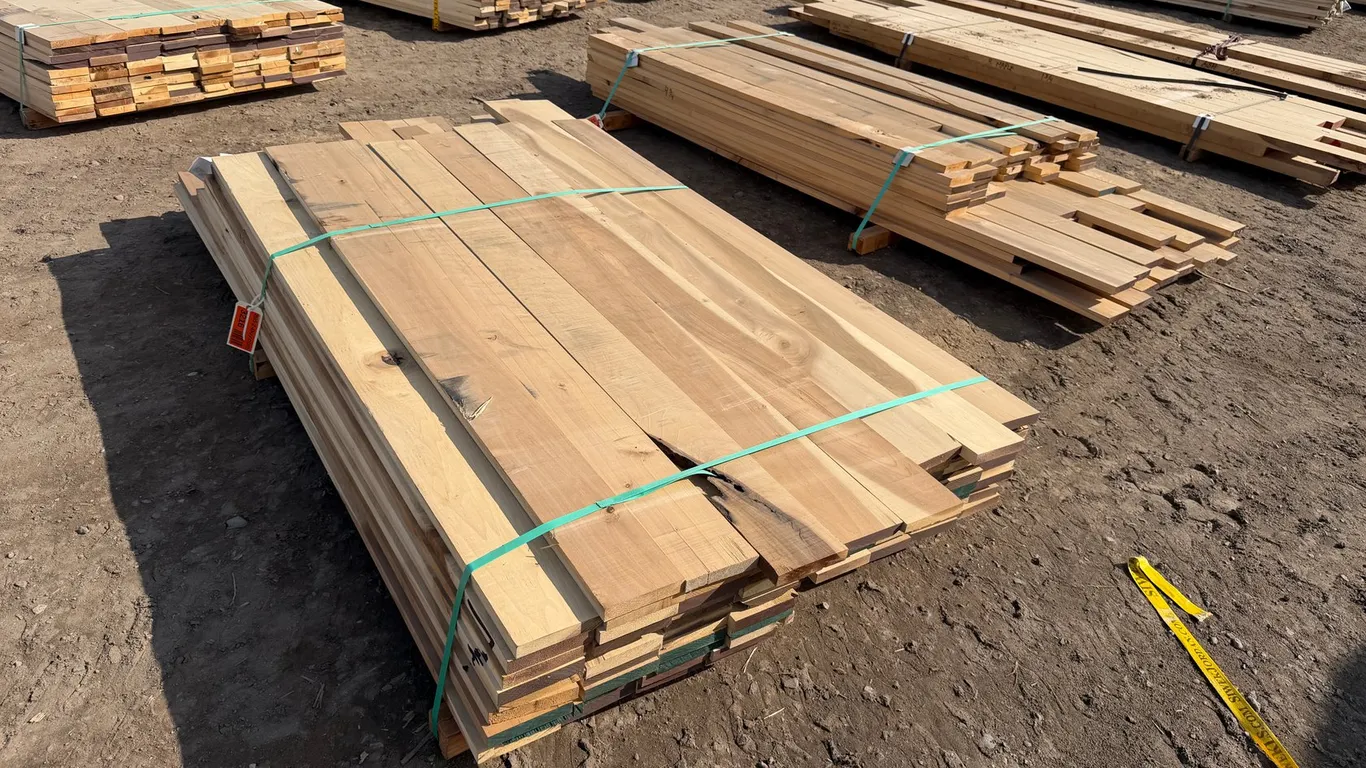 (95) Kiln Dried Poplar Boards