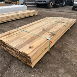 (106) 1 x 6 Poplar Boards of Assorted Lengths