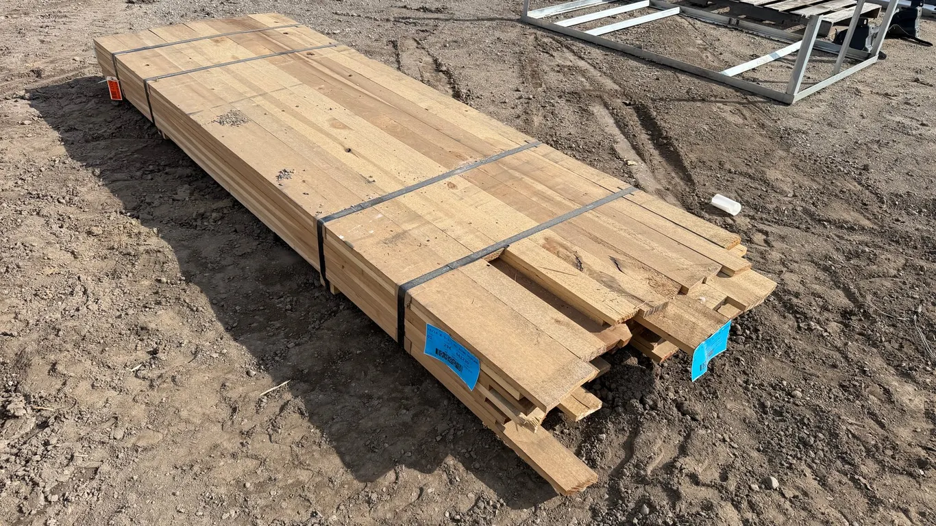 (99) 5/16x3-3/4 Kiln Dried Poplar Boards of Assorted Lengths