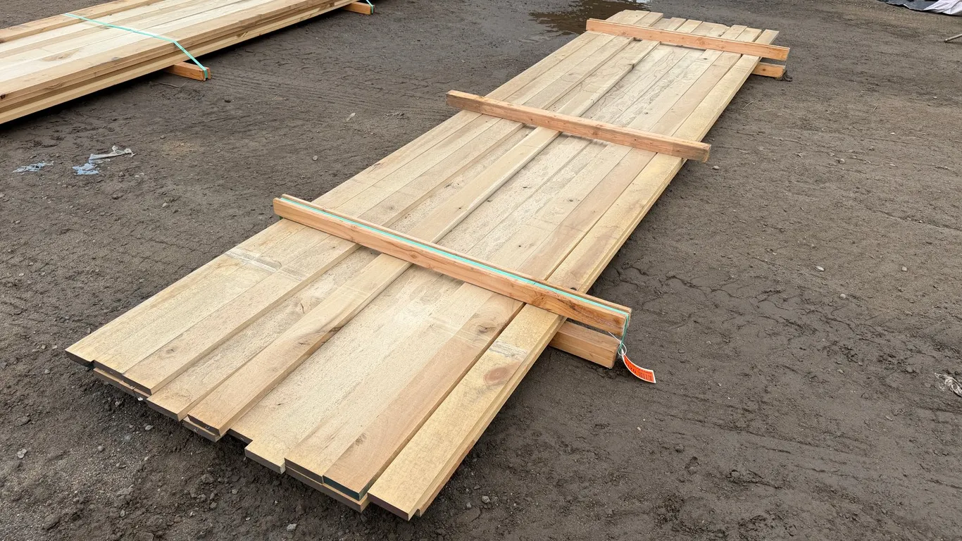 (16) 1 x 4 x 14' Kiln Dried Poplar Boards