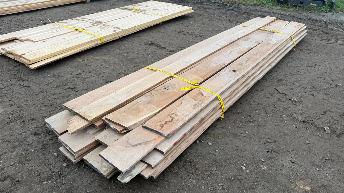 (28) Kiln Dried Oak Boards