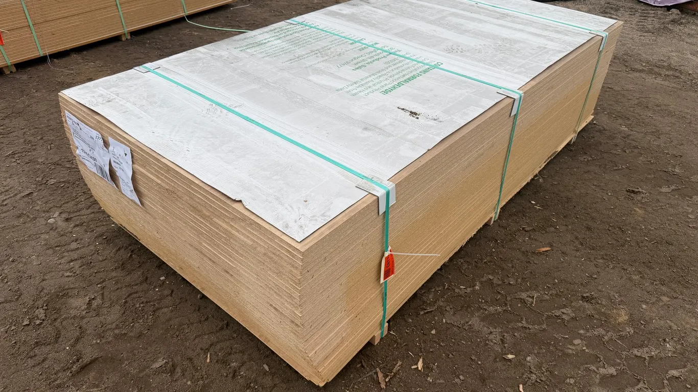 (30) 4' x 8' x 3/4" Melamine