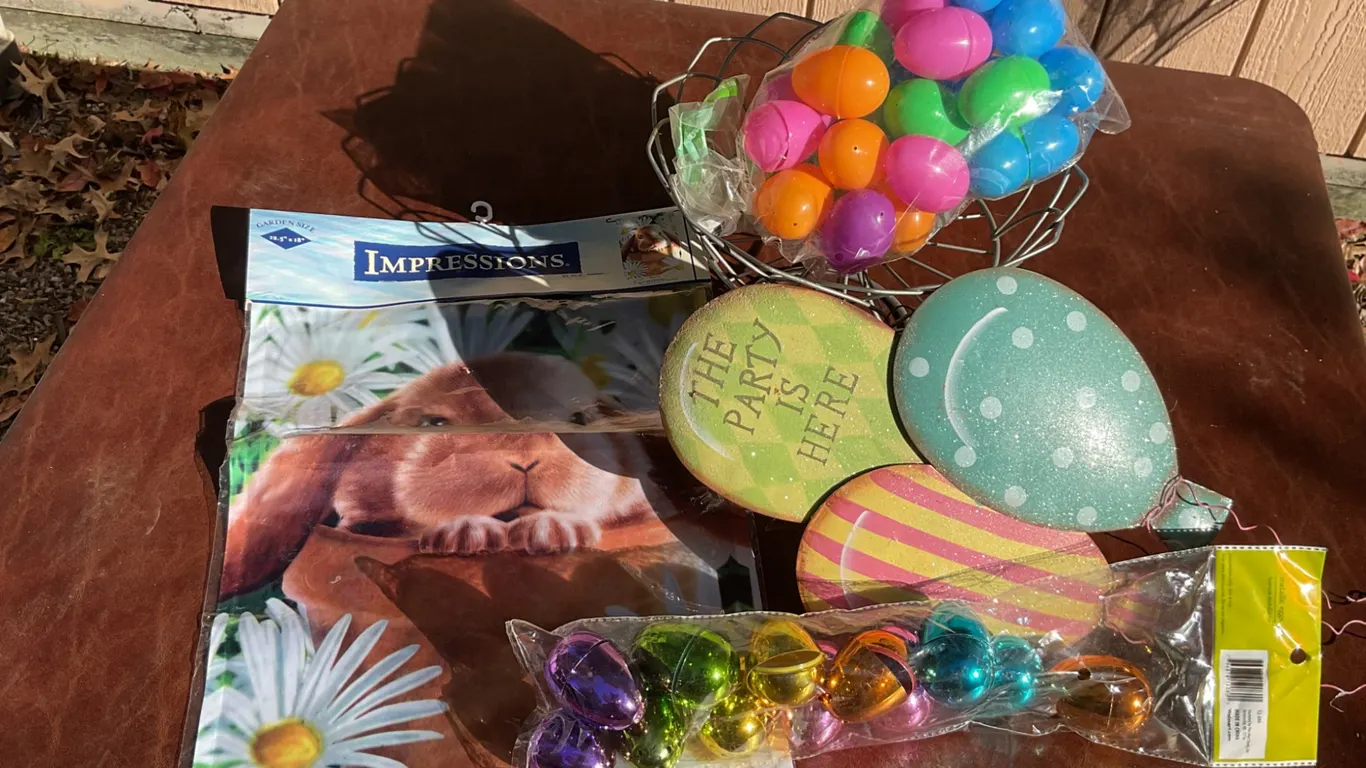 Decorative Household and Easter-Themed Items Including Wire Bowl and Accessories