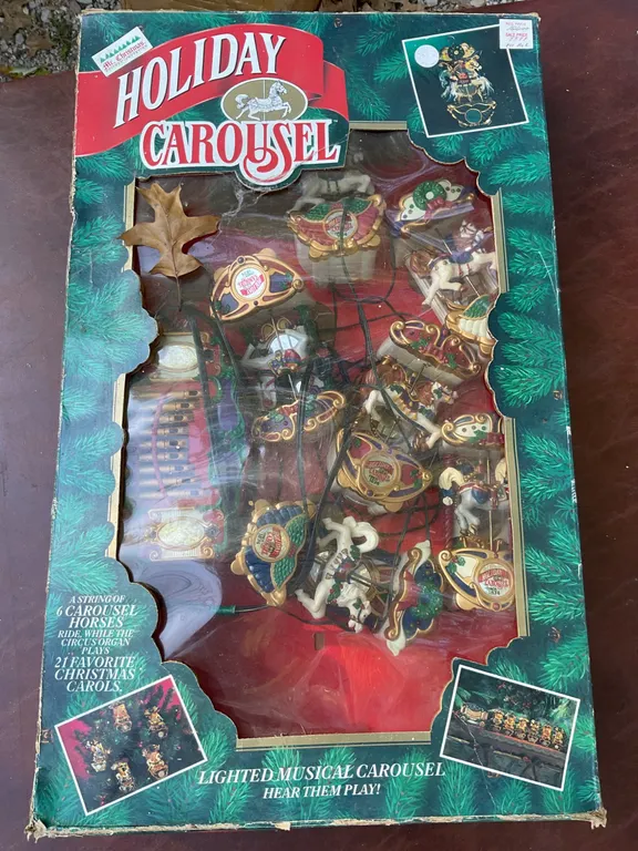 Holiday Special Carousel Lighted Musical Set