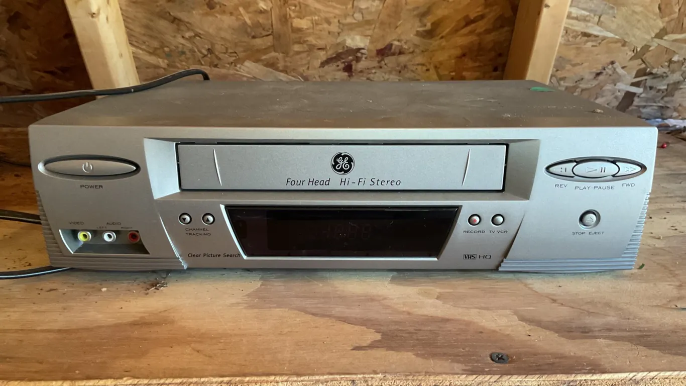 GE Four-Head Hi-Fi Stereo VCR, Model VG4275, Circa 1990s