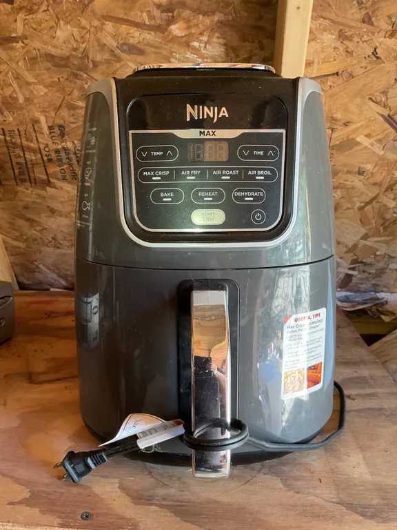 Ninja Max Air Fryer with Multifunctional Settings