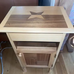 Unusual inlaid end table – Amish made?