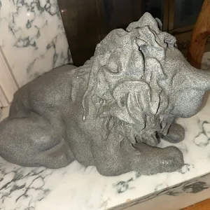 Cast plaster large lion