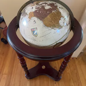 Ducks Unlimited floor standing globe