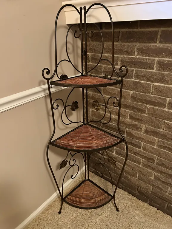 Corner Metal Stand