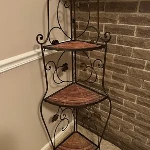 Corner Metal Stand