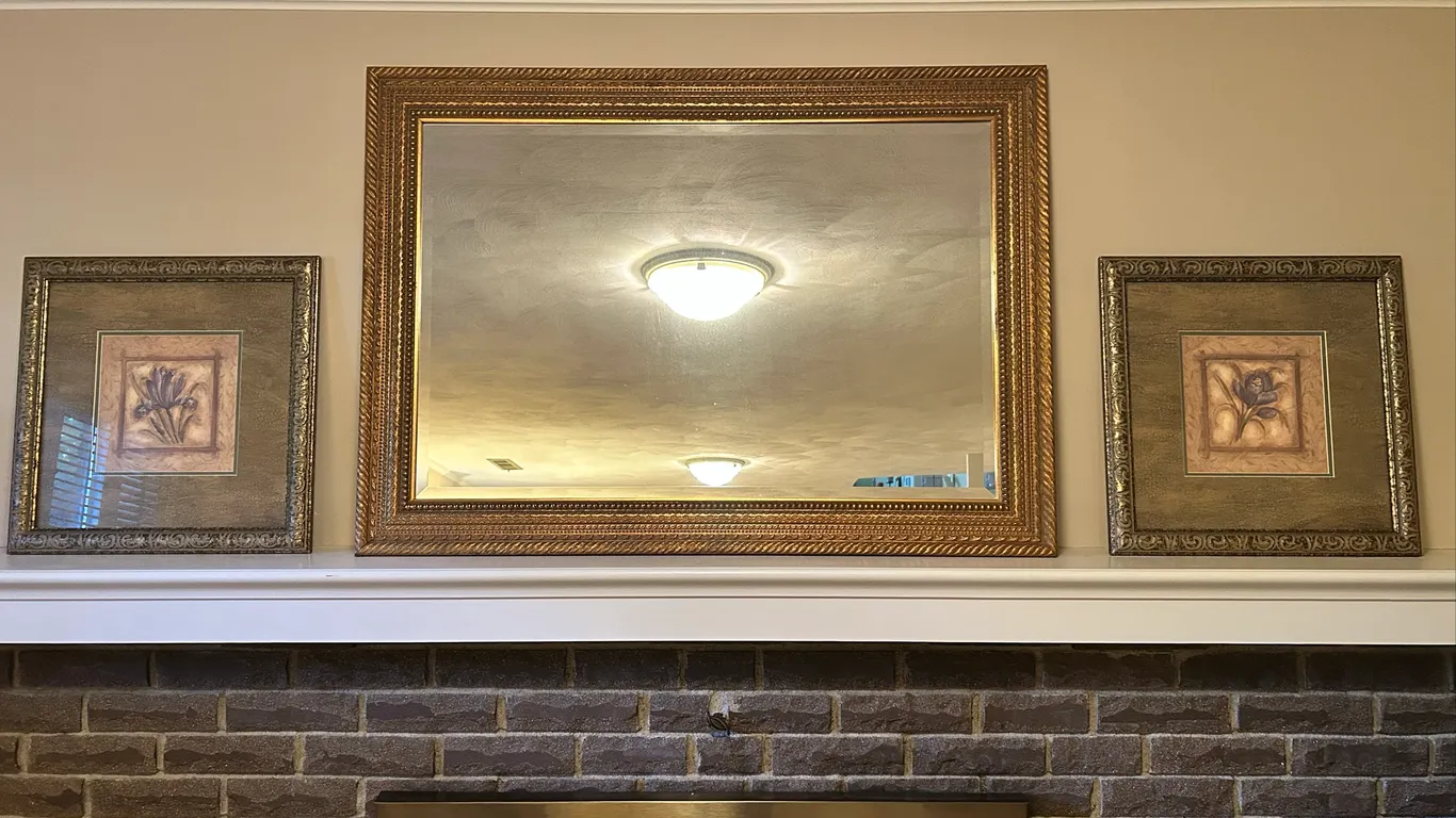Prints, Mirror