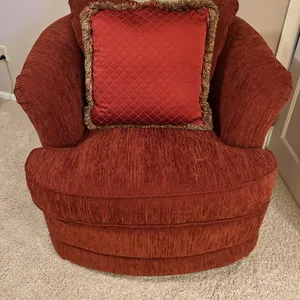 Red Cloth Swivel Chair