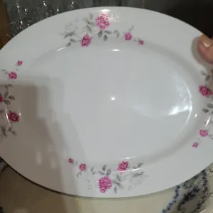 Verity of vintage plater plates