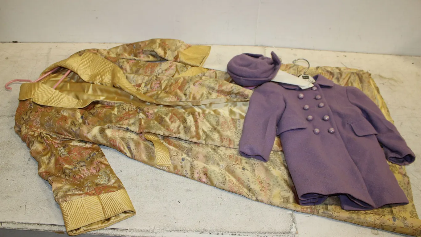 Coats & Hat