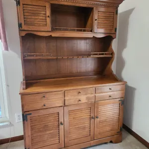 Ethan Allen Cabinet & Hutch (2 pcs)