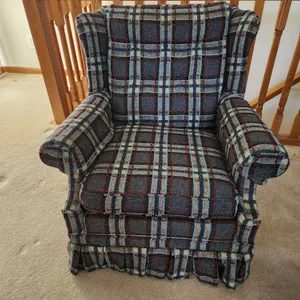 Vint. Plaid Armchair
