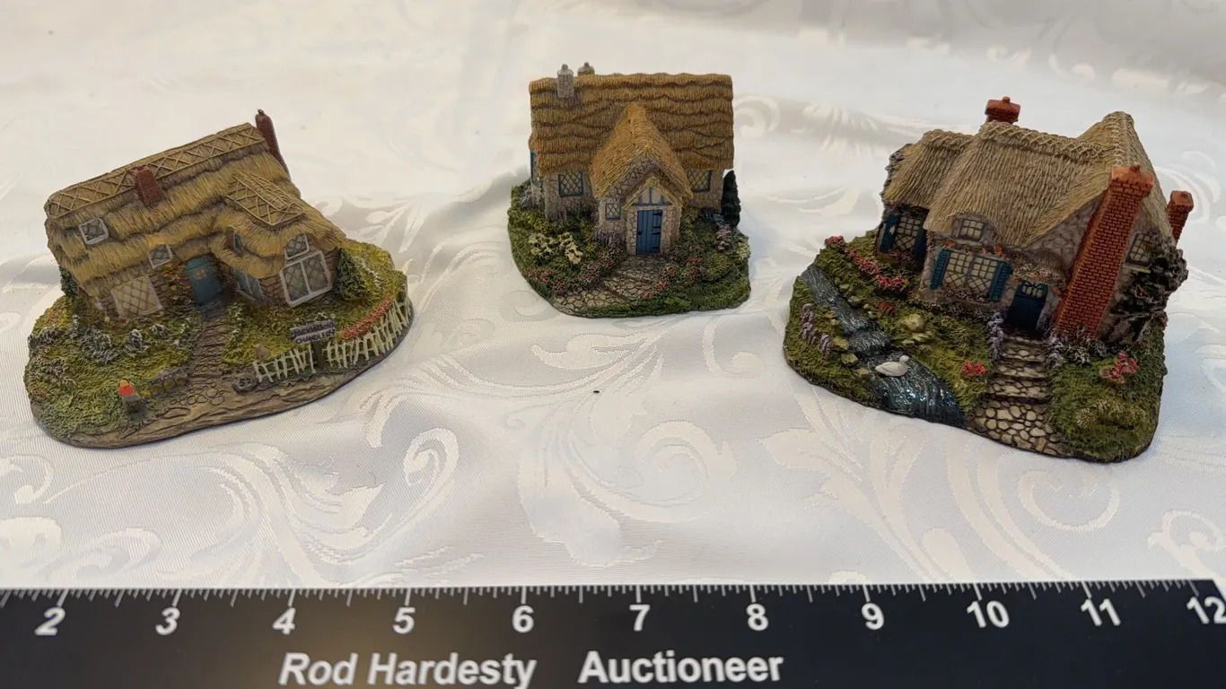 3 Vintage Thomas Kinkade miniature Candlelight Cottages