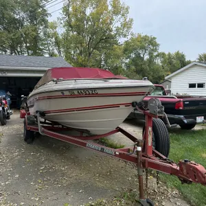 1989 Stratos 185XLS Boat with Trailer